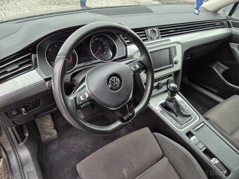 Volkswagen Passat Variant 1.6 TDI BMT Comfortline - 11