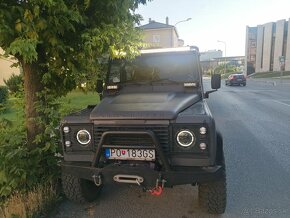 Predám Land Rover Defender 110 - 11