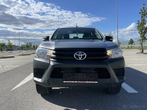 TOYOTA HILUX NA PREDAJ, AJ NA SPLATKY - 11