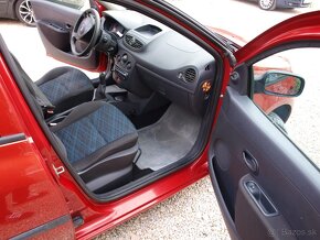 Renault Clio 1,2 i - 4 valec - 11