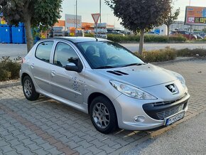 Peugeot 206+ 1.4i 54kw r.2011 62tis km - 11