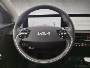 KIA EV6 EARTH + SAFETY PACK - 11