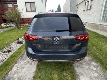 VW PASSAT COMBI GTE DSG 160 KW,NAVI,IQLED,PANORAMA - 11