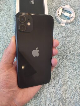 Apple iphone 11 64GB Black - 11