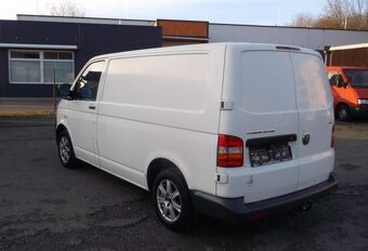 Volkswagen T5 1.9 TDI - 11