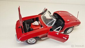 1:18 CHEVROLET CORVETTE - 11