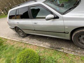 Peugeot 406 2.0 Break - 11