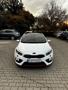 KIA Ceed GT - 11