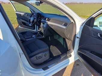 Skoda Superb 2 facelift 2.0tdi-DSG - 11