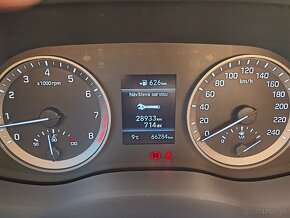 Hyundai Tucson 1.6 GDI - 11