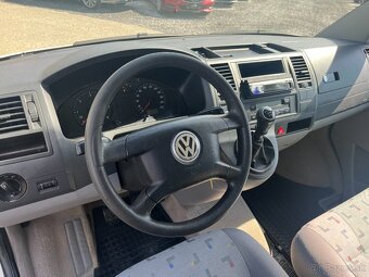 Volkswagen T5 Caravelle - 11