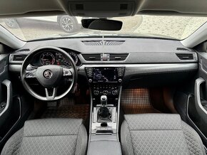 Škoda Superb Combi 2.0 TDI Style-- 125 000km-- - 11