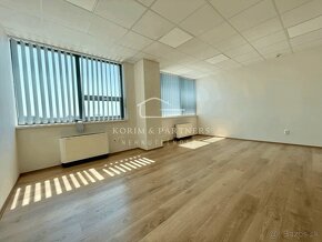 300 m2 kancelárskych priestorov na prenájom v Business Centr - 11