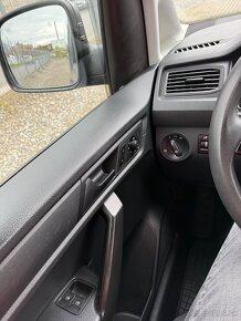 Volkswagen Caddy 2.0TDI - 11