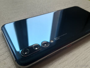 Huawei P20 Pro 6/128 GB Midnight Blue - 11