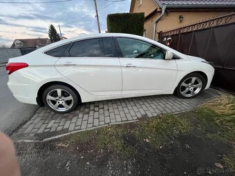 Hyundai i40 1.7 - 11