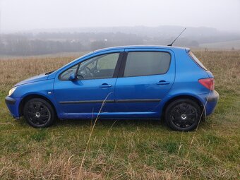 Peugeot 307 benzín - 11