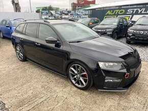 Škoda Octavia Combi 2.0 TDI DPF RS DSG - 11