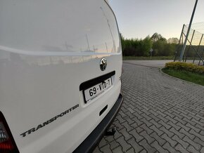 Predám dodávku Volkswagen Transporter T5 2,0tdi LONG - 11