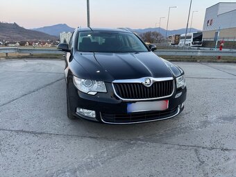 Skoda superb combi 2.0 tdi 103kw 2011 - 11