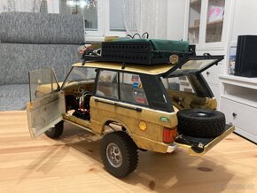 Range Rover Classic Camel Trophy 1/10 - 11