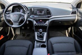 Hyundai Elantra 1.6 CRDi Style 2017 - 11