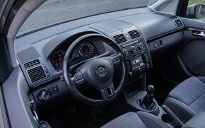 Volkswagen Touran 2.0TDI 103kW M6 - 11