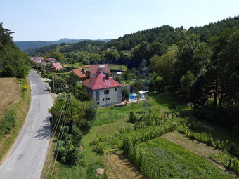 Ponúkame na predaj stavebný pozemok na rodinný dom, 638 m2  - 11