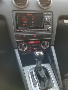 AUDI A3 2.0 TDi 2011 S-tronic, BOSE, NAVI, LED... - 11