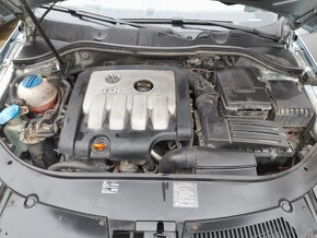 VW passat b6 2.0tdi - 11