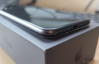 iPhone 8 64GB Space gray - 11