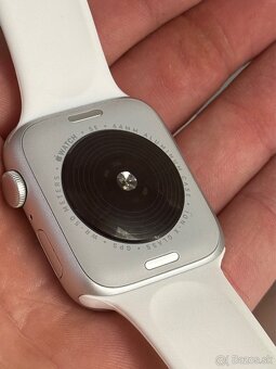 Apple Watch SE 2 44mm Silver GPS - 100% zdravie - 11