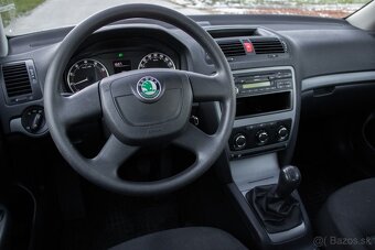 Škoda Octavia 1.4 MPI - 11