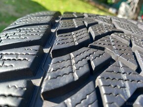 205/50 r17 zimne pneumatiky dunlop - 11