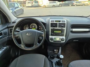 Predám  Kia Sportage 2.0 CRDi VGT EX 4WD Slovakia  4x4 - 11