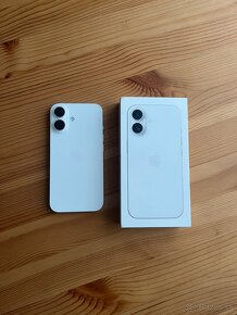 iPhone 16 256 GB White , záruka 10/2026 - 11