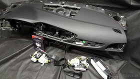Palubna doska Airbag pás aktívna ochrana chodcov - 11
