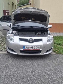 Predám Toyotu Auris - 11