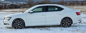 Škoda Superb 3 / 2.0TDI / DSG 6 / 4x4 / Style - 11