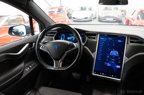 Tesla Model X 75D - 11