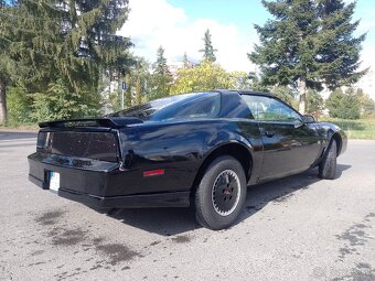 Pontiac firebird knight rider - 11