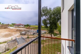 3 IZBOVÝ BYT – TRNKOV, 89 M², KRYTÉ PARK. STÁTIE - 11