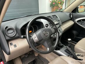 Toyota RAV4 2.2 D4D D-CAT 130kw 4x4 - 11