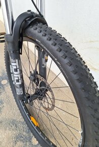 Bicykel Rockrider 9.1, hydraulické brzdy, Shimano SLX - 11