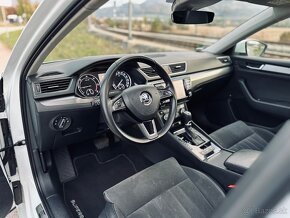 Škoda Superb combi 2.0tdi 140kw DSG 4x4, webasto, panorama - 11