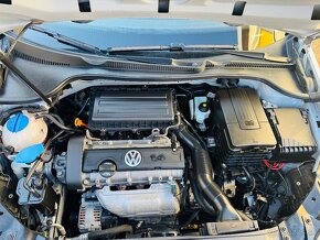 Volkswagen golf 1.4 16V - 11