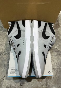 Nike Sneakersy 49,5 Attack QS SP FB8938 001 Sivá - 11