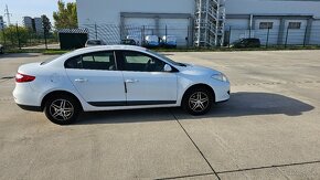 Renault  Fluence 1,6 - 11