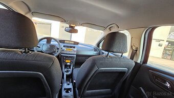 Citroen C4  1.6 i - 11