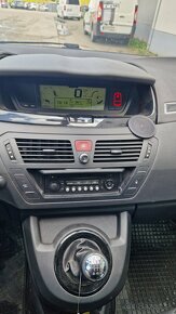 Citroën C4 Picasso 1.6 HDi 16V 112k - 11